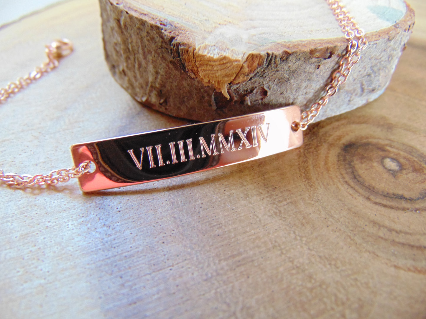Personalized Engraved nameplate bar bracelet in gold/rose gold/silver