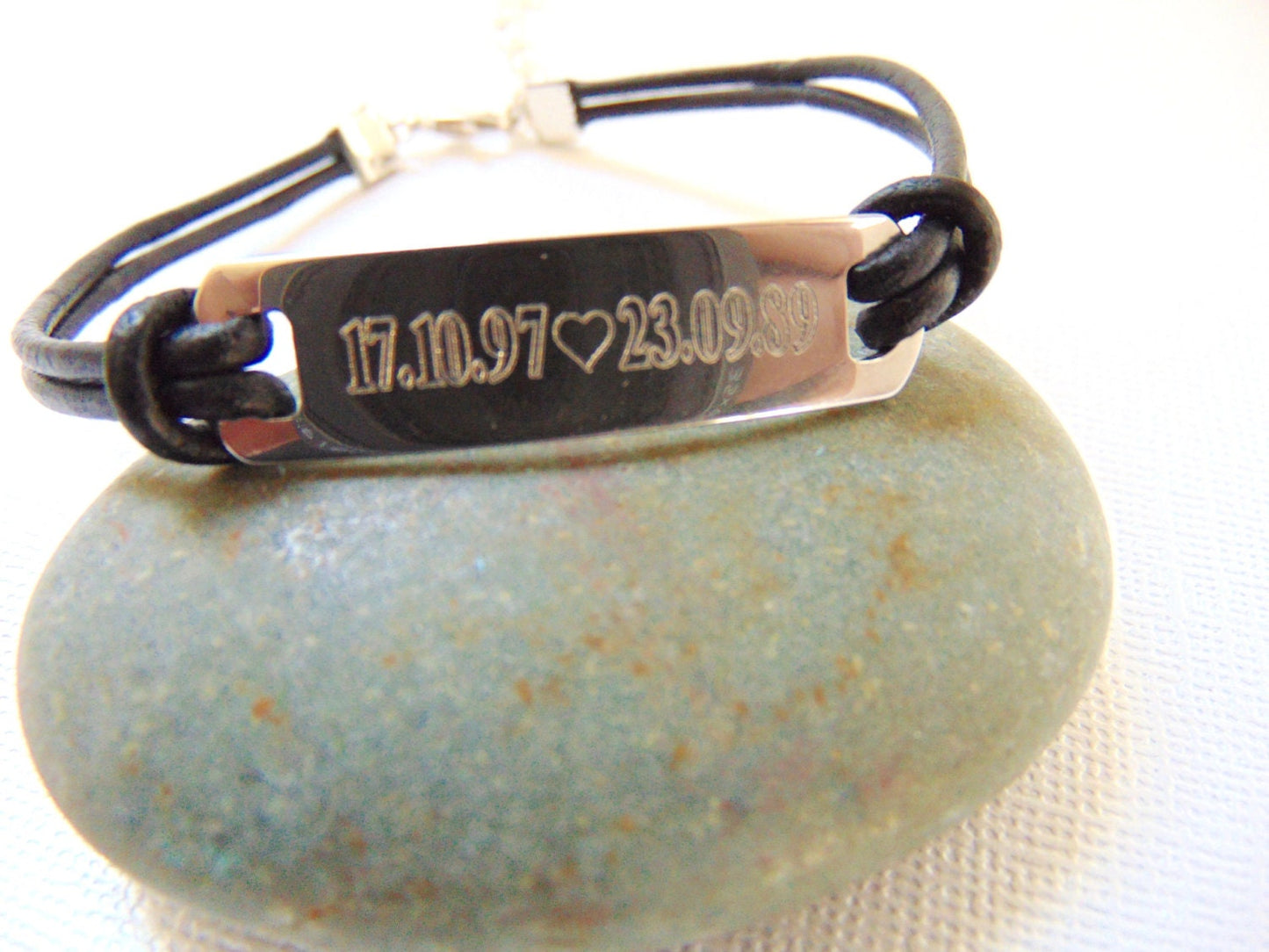 Custom Black leather bracelet, Personalized engraved message on bar bracelet