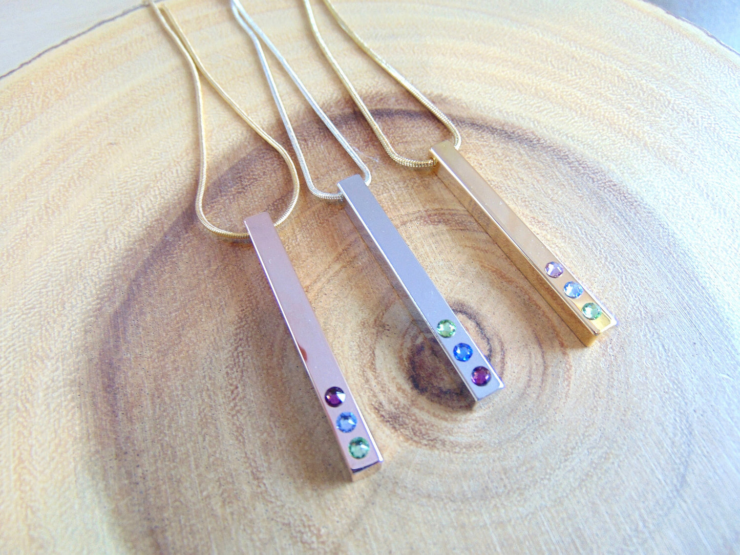 4 sided Vertical bar necklace, Cuboid engraved necklace