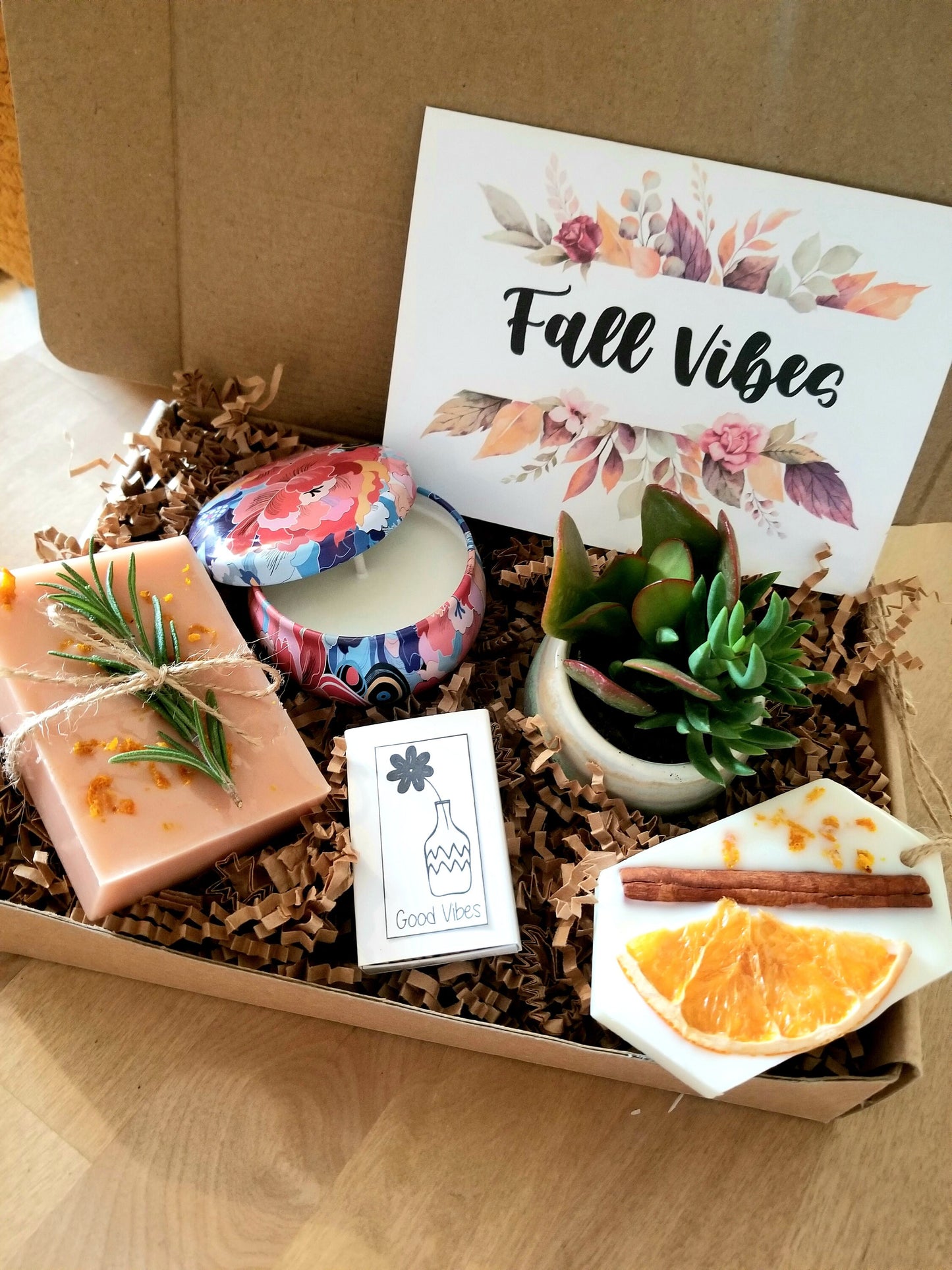 Natural soap bar with essential oils, Lavender and chamomile, honey & oats, rose soap