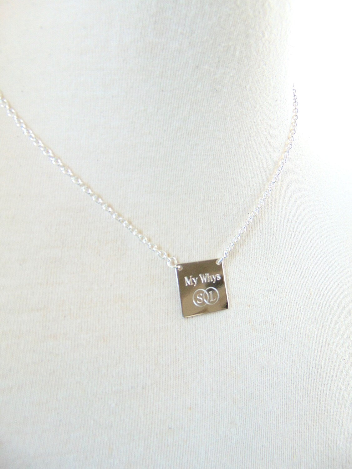 Personalized square pendant necklace in 16K gold/silver/rose gold, Square name plate, engraved Name pendant