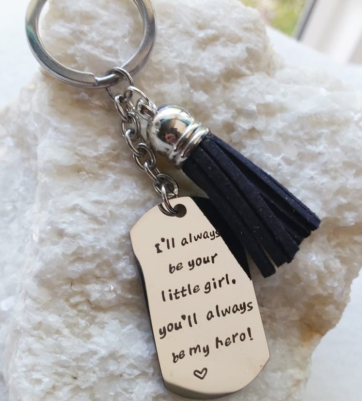 MY HERO - Message for mom/dad engraved on a key chain