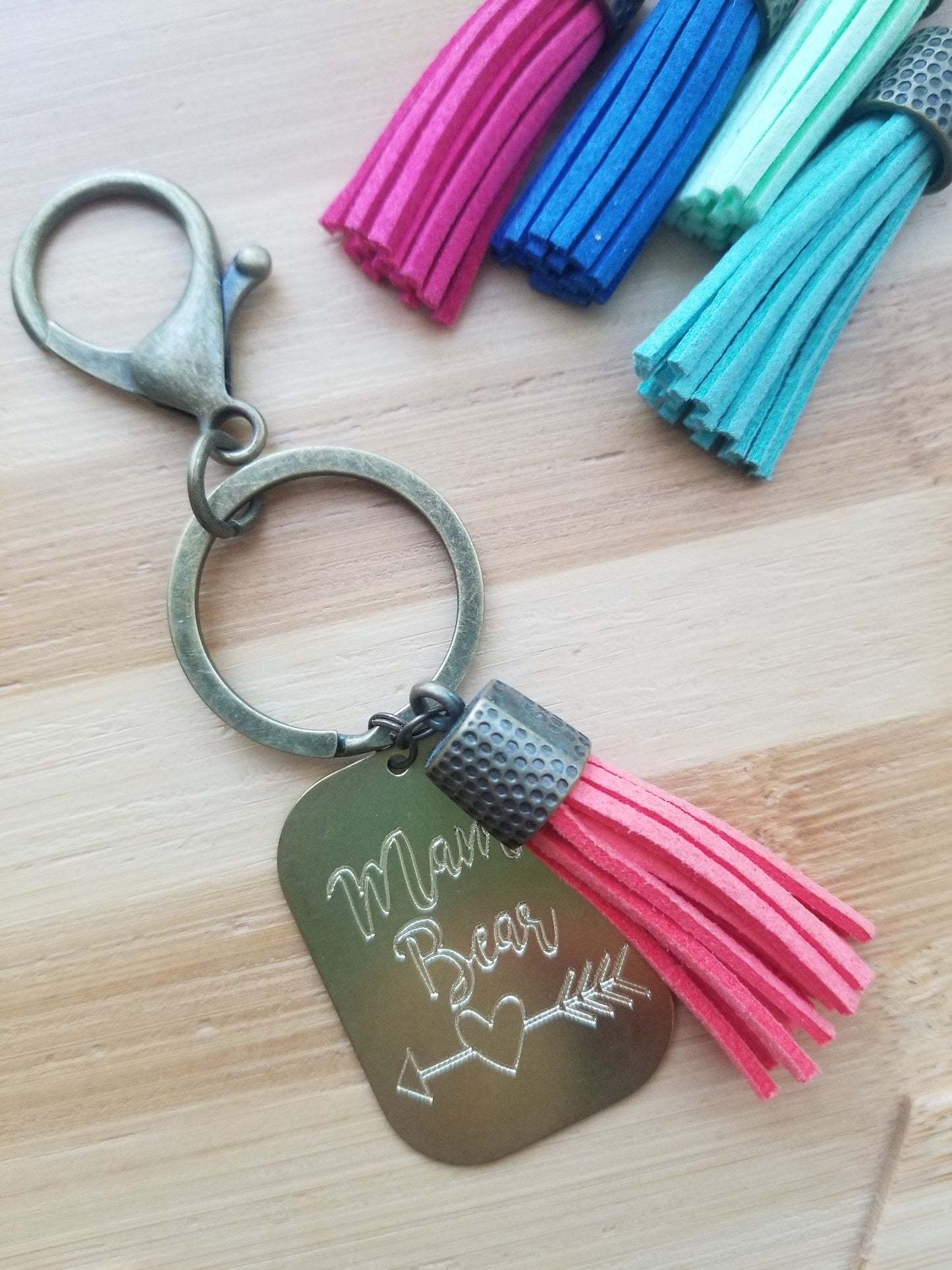 Personalized engraving on a keychain, for Mama Bear