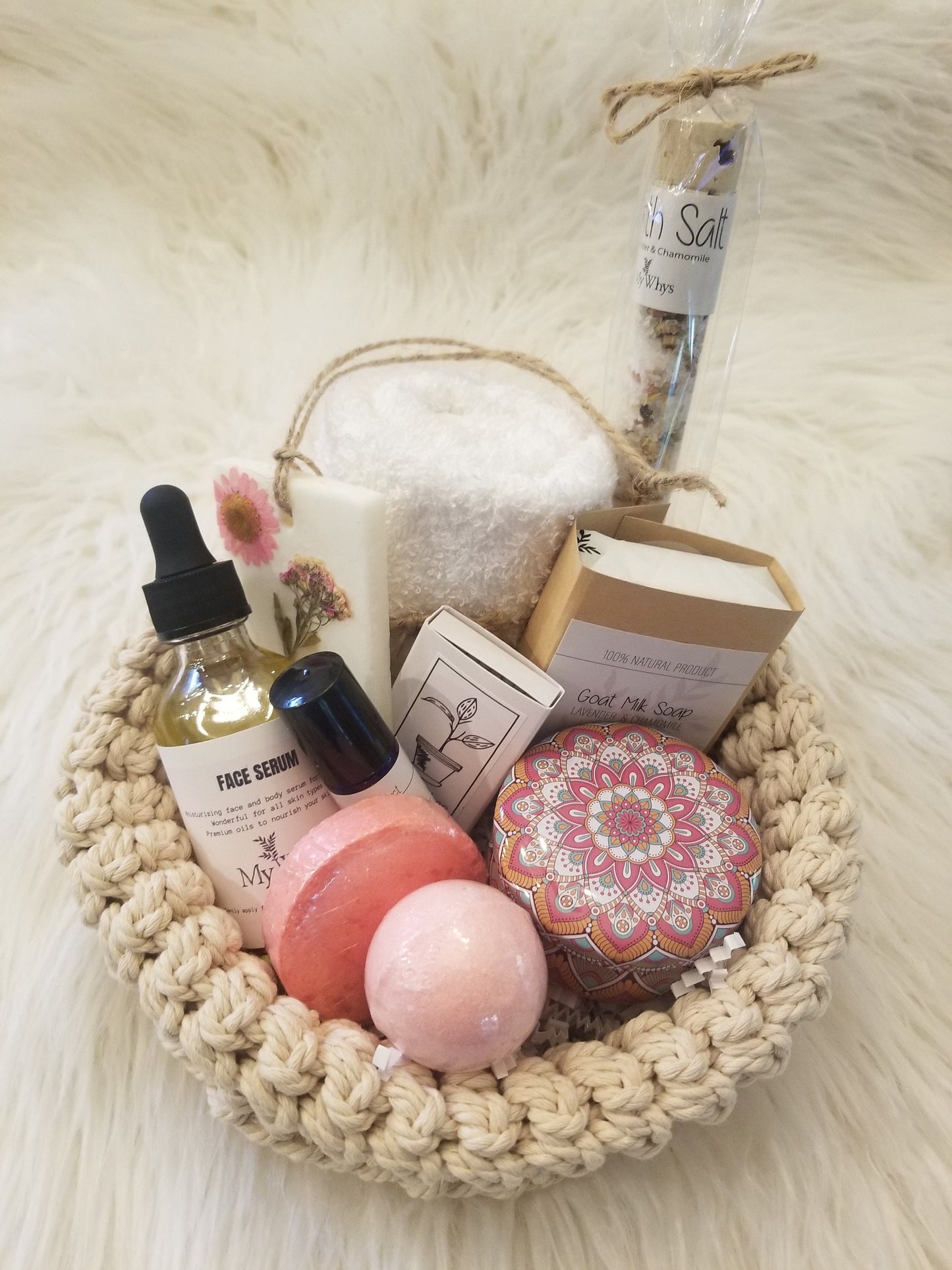 Mother's day gift set, Spa gift basket for her, mom birthday care package, relaxation gift basket for mom, Make yourself a priority spa set
