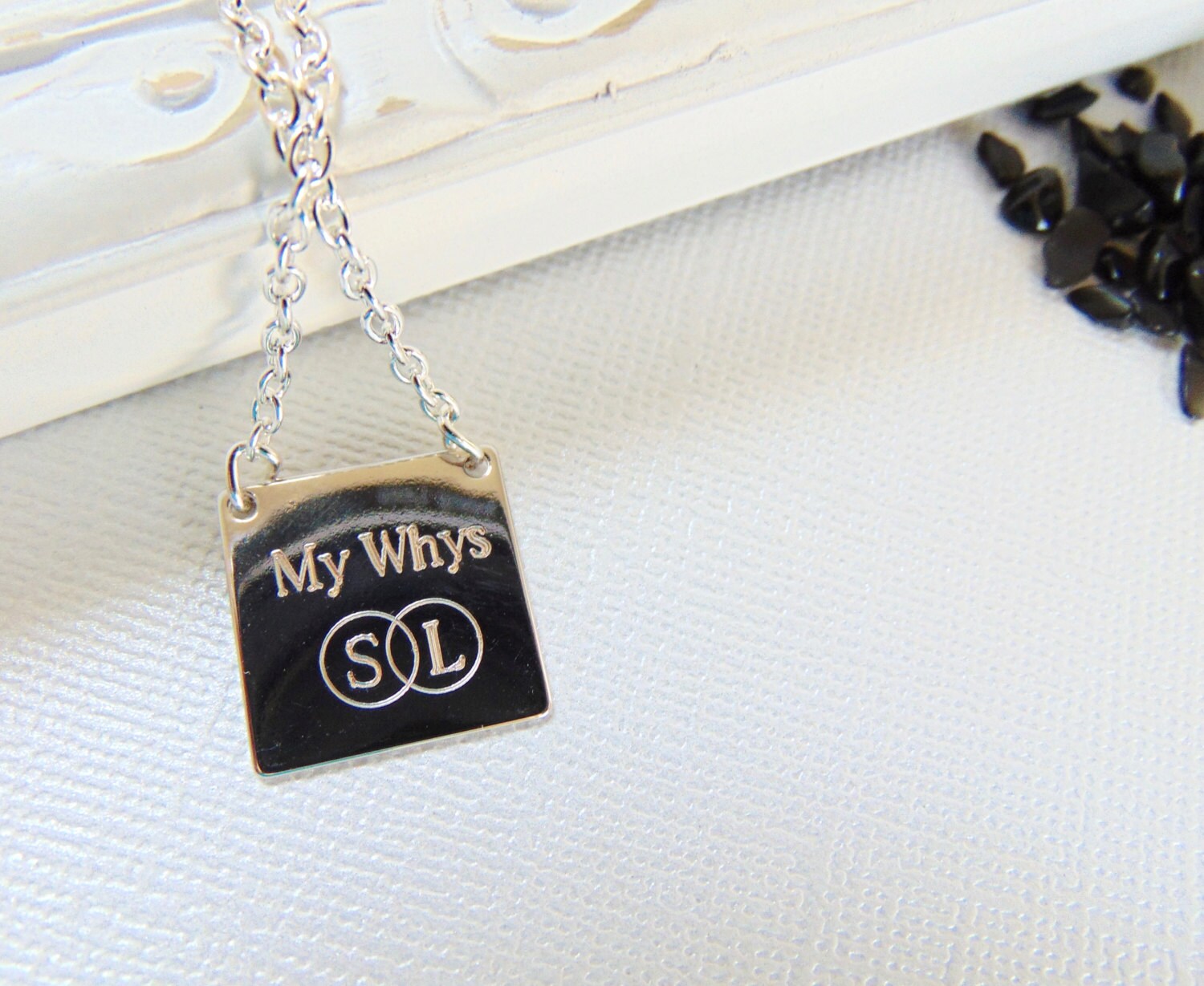 Personalized square pendant necklace in 16K gold, silver, rose gold, Square name plate, engraved Name pendant, logo message necklace.