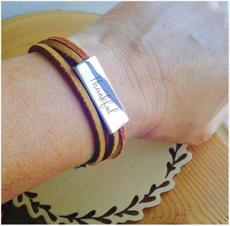 Custom handwriting Leather bracelet, Personalized message wrap bracelet, actual handwriting bar bracelet, engraved Signature brown leather.