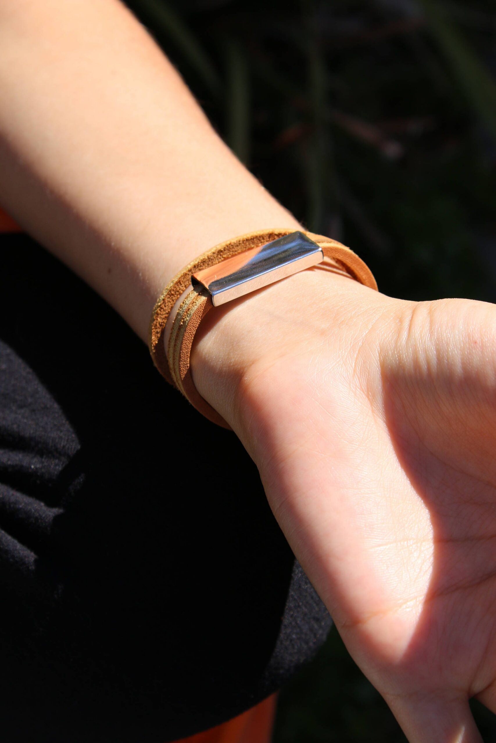 Custom handwriting Leather bracelet, Personalized message wrap bracelet, actual handwriting bar bracelet, engraved Signature brown leather.