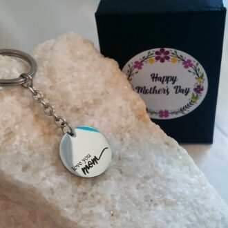 Mothers day gift, Love you mom Engraved key chain, silver key charm with message, key holder plate, gift for mom under 15, Ready to ship.