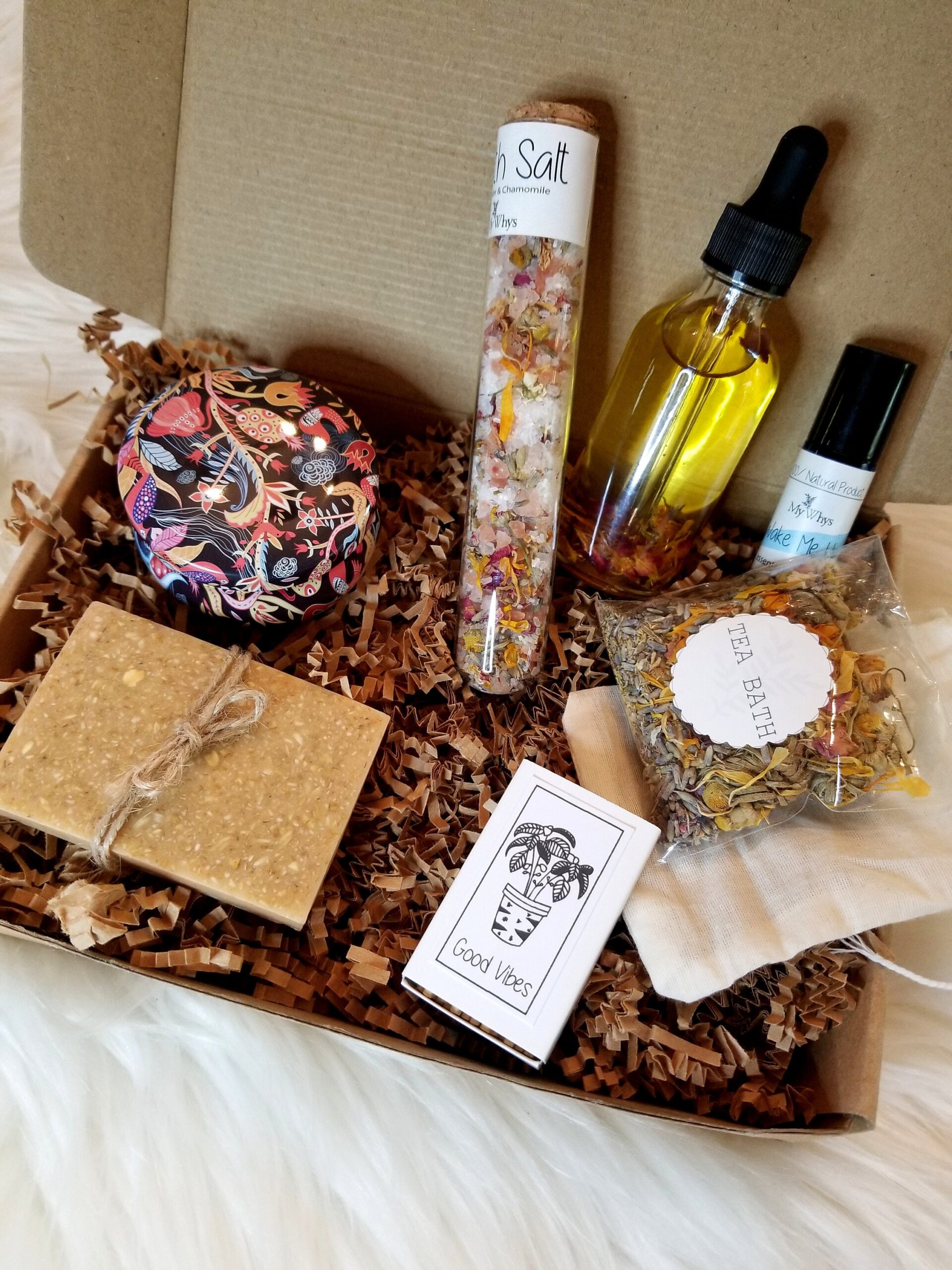 All natural spa bundle, spa gift box, Thinking of you care package, send a pampering basket, hug in a box, bath and beauty kit.