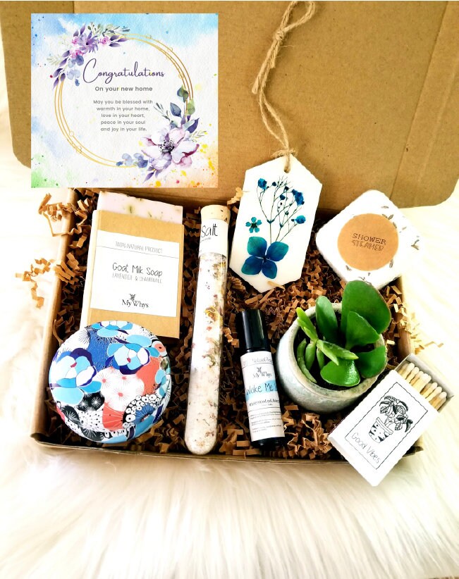 Congratulation first home purchase gift basket, New Home gift box, Send a spa gift, Housewarming gift idea from realtor to client, succulent