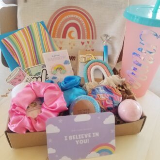 Dream big gift box for Teenager girl, best friend gift, birthday gift set, I believe in you, personalized care package, teenage gift basket