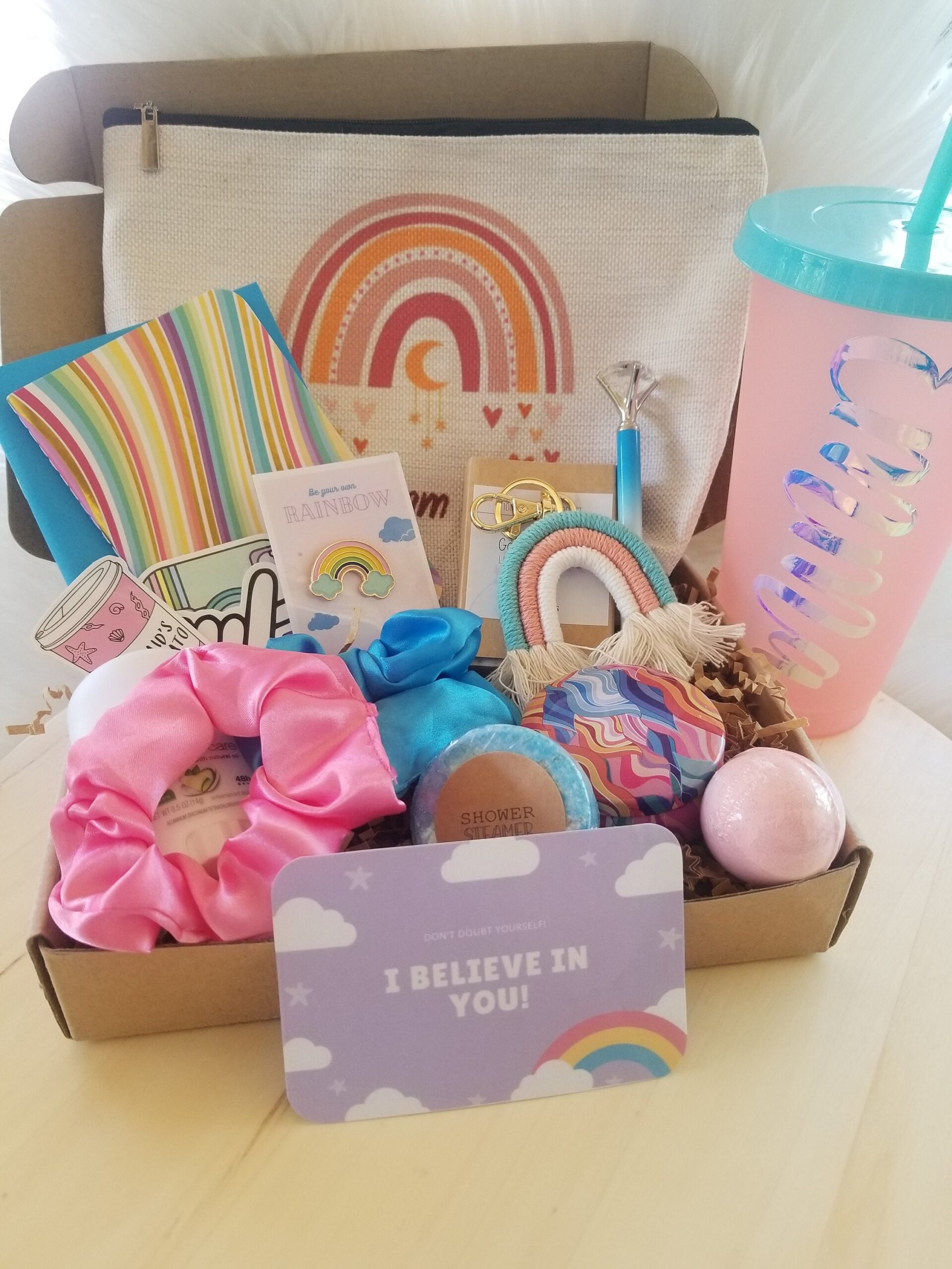 Dream big gift box for Teenager girl, best friend gift, birthday gift set, I believe in you, personalized care package, teenage gift basket