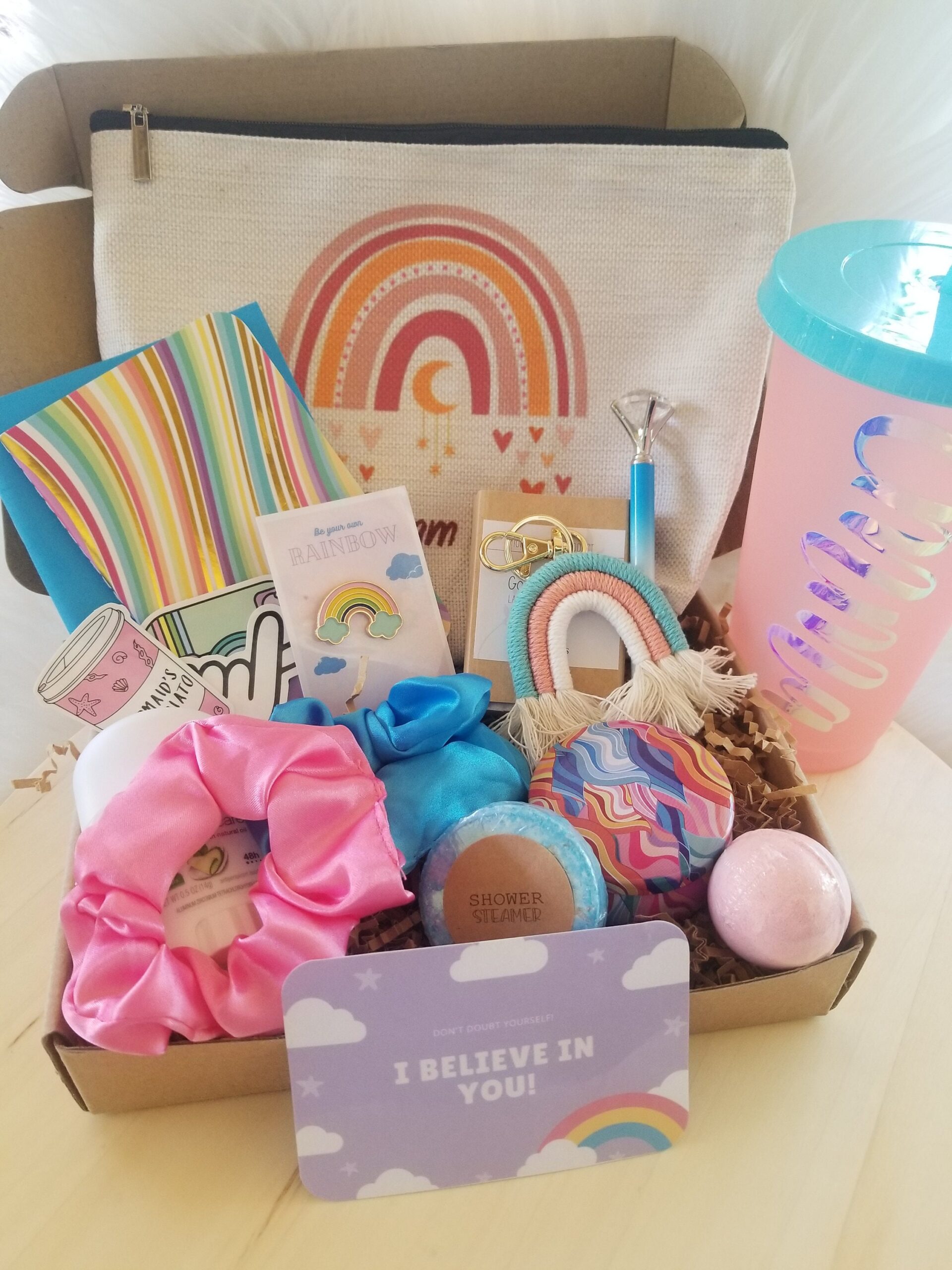 Dream big gift box for Teenager girl, best friend gift, birthday gift set, I believe in you, personalized care package, teenage gift basket