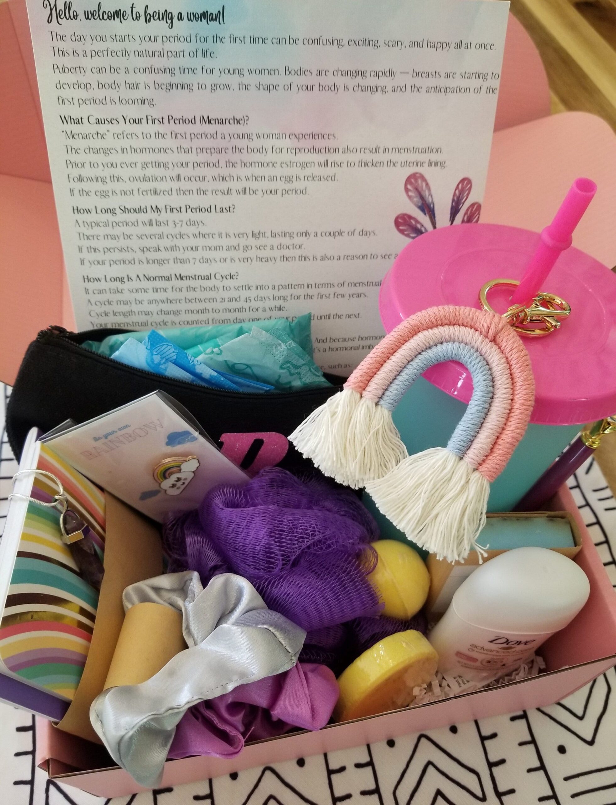 First period gift for teen, first flow tween girl care package, period gift box, period kit for teen, personalized period bag, pink gift set