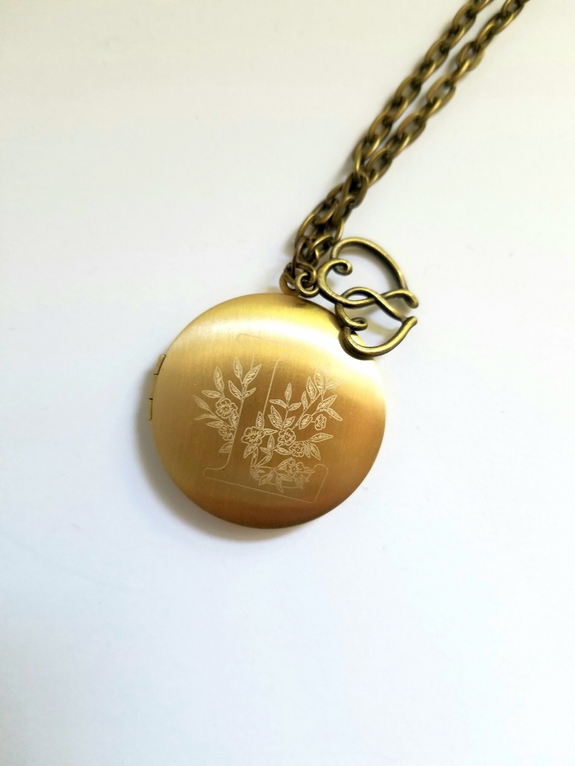 Personalized engraved bridesmaid Locket, custom birth flower name necklace, round silver locket w photo, will you be my bridesmaids proposal