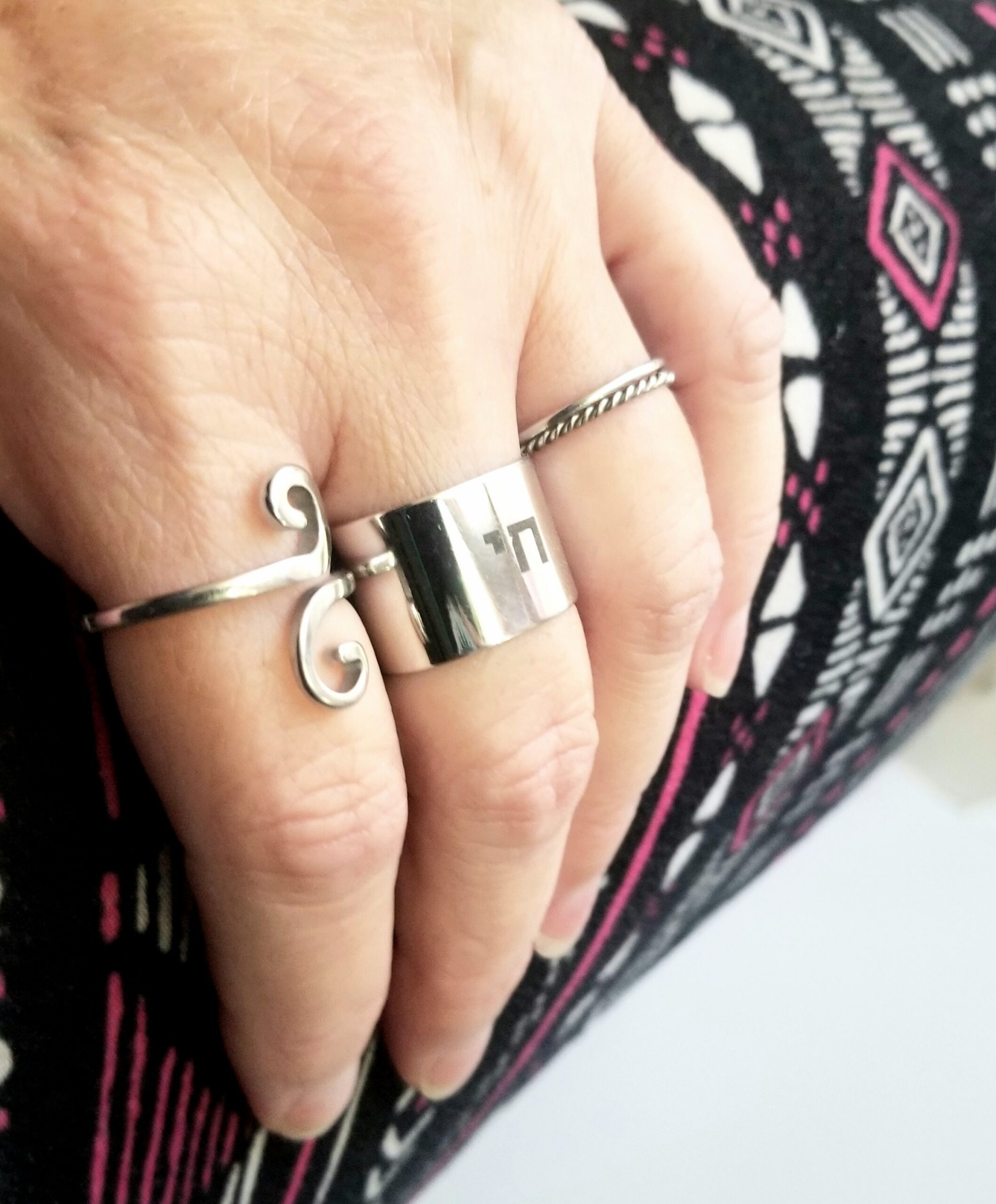Chai Hebrew ring, Judaica Jewelry, protection ring, Am Israel Chai, custom message ring, Israel Jewelry gift, wide silver adjustable ring