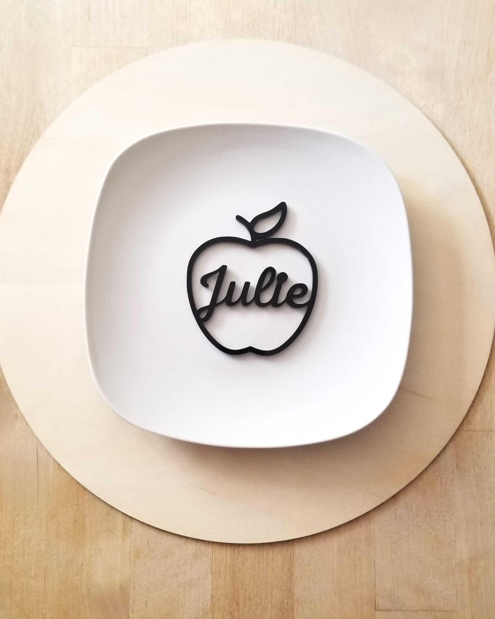 Rosh Hashanah table decoration, Jewish new year holiday, Wedding place card, Apple place cards, Personalized dinner plate setting decor