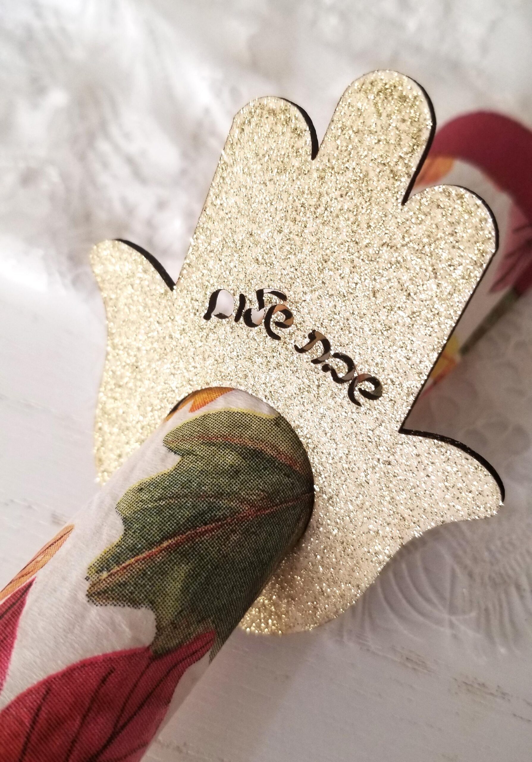 Shabbat Shalom napkin rings, personalized table decoration, Jewish Shabbat table decor, Hamsa dinner setting, hand of Fatima napkin holders