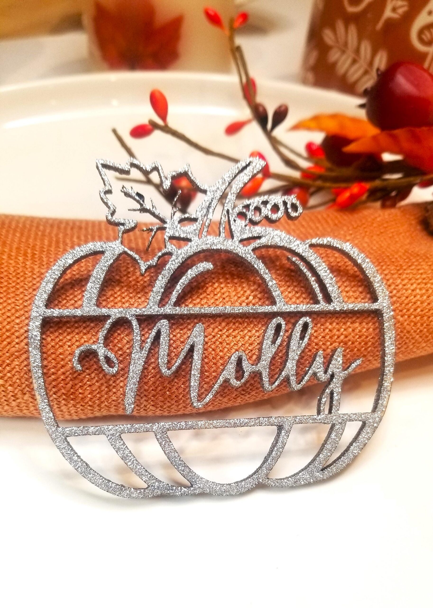 Personalized wood place card, Pumpkin Name Card, Hosting Holiday Party, Thanksgiving Table setting, Fall decor Favors Friendsgiving dinner