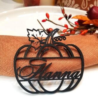 Personalized wood place card, Pumpkin Name Card, Hosting Holiday Party, Thanksgiving Table setting, Fall decor Favors Friendsgiving dinner