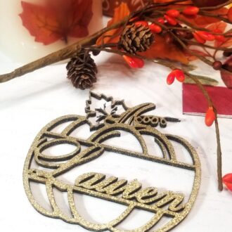 Thanksgiving Decor Name Tag, personalized Pumpkin place Card, Hosting Holiday Friendsgiving Dinner Party card, Fall wood decor Favors