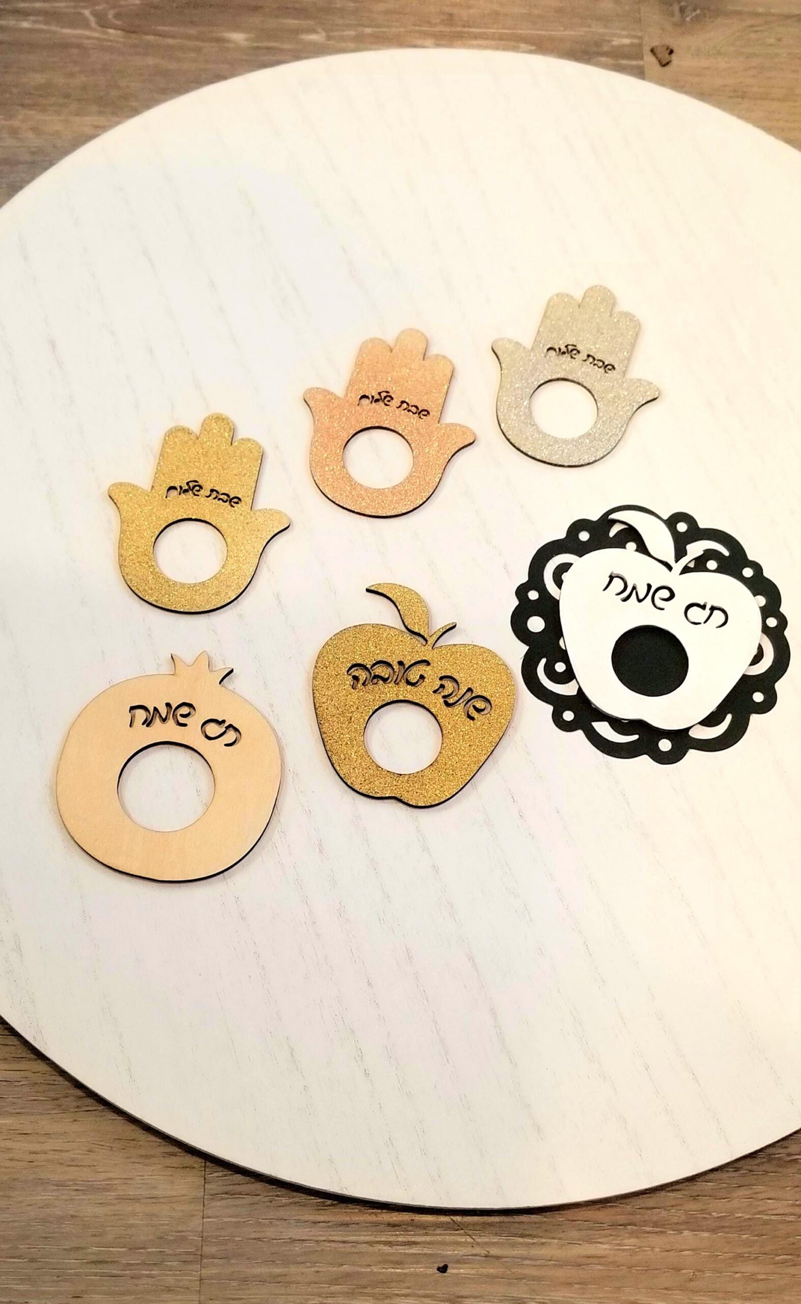 Shabbat Shalom napkin rings, personalized table decoration, Jewish Shabbat table decor, Hamsa dinner setting, hand of Fatima napkin holders